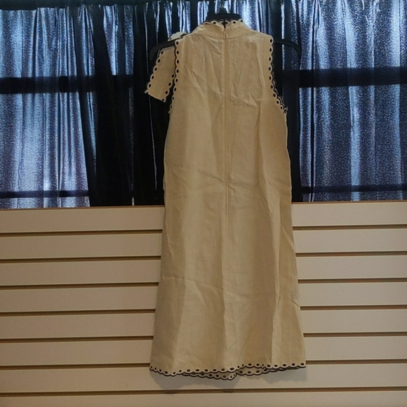 Women's Max and Co. Round Neck Sleeveless Dress - Picture 2 of 4